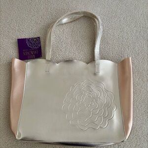 NWT White Diamonds Elizabeth Taylor Elegant Silver and Pink Tote Bag